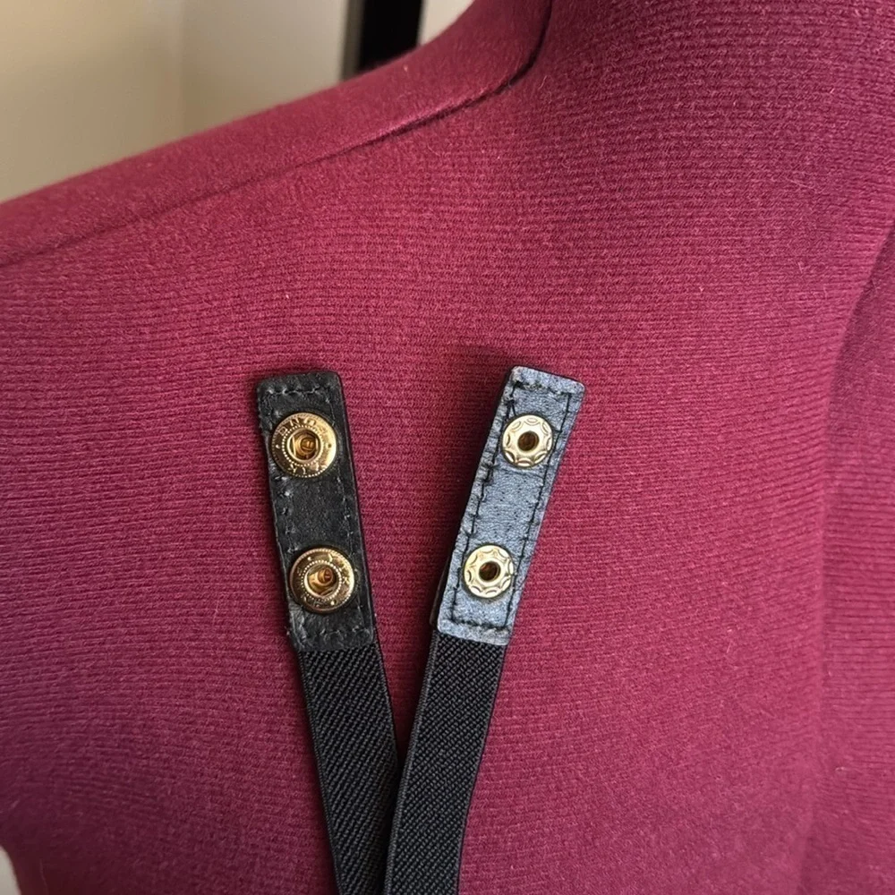 Black and gold chain button back waist belt